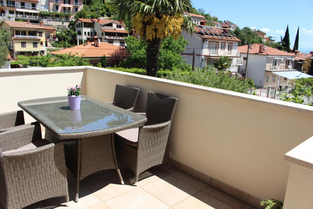 Apartment Aleksandar Moscenicka Draga Exterior photo